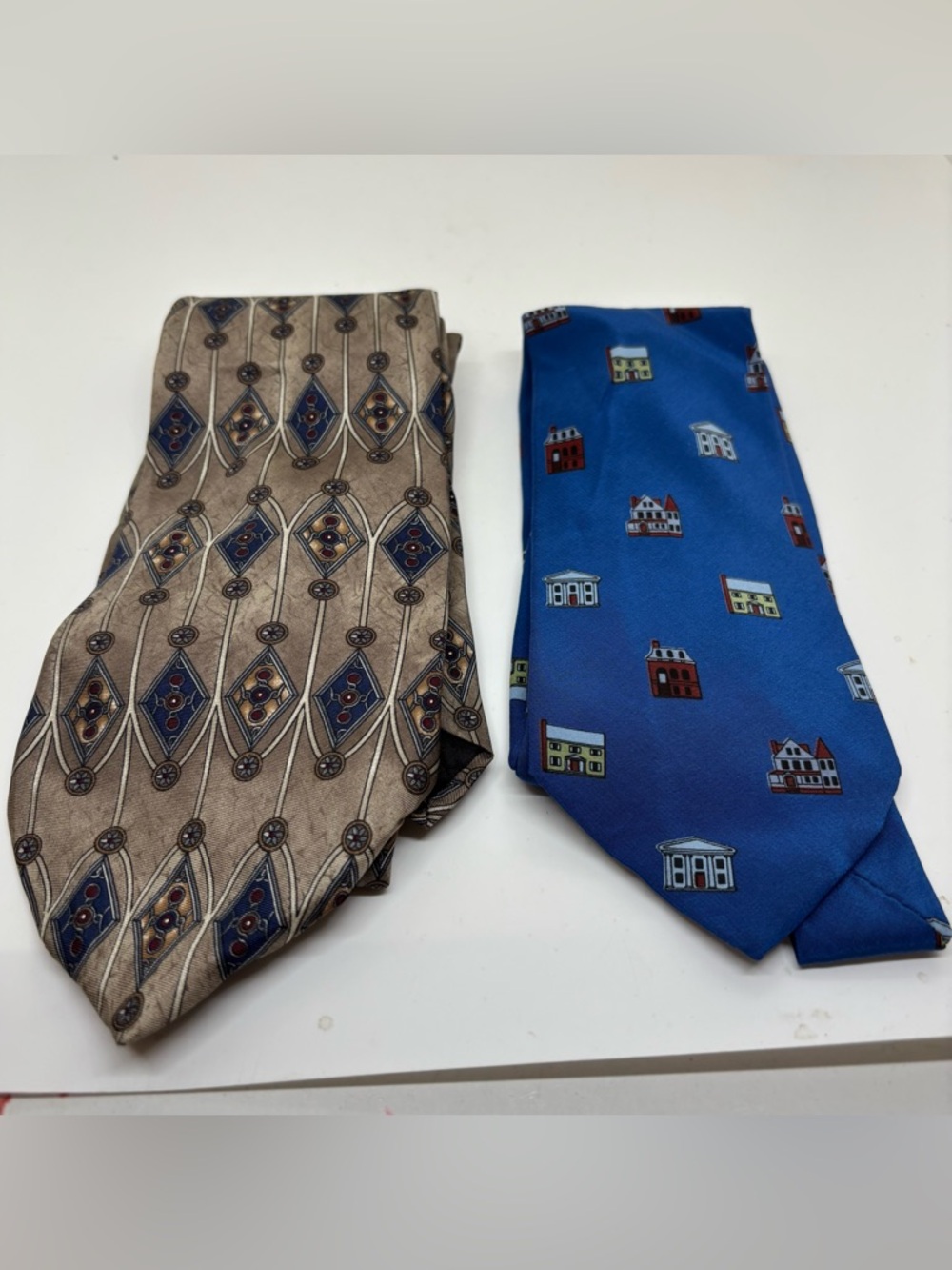 Classic Men's Silk Neckties - PBS This Old House Print & Beige Geometric